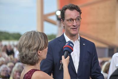 12.07.2025 ? Sommerkonzert der Landesregierung im Luftschiffhangar M?lheim/Essen ? 1.-stock-foto