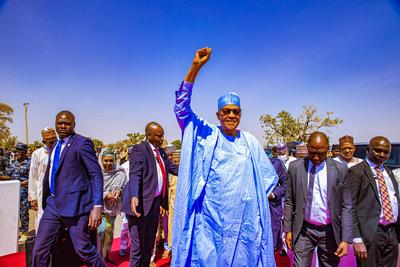 PRESIDENT MUHAMMADU BUHARI COMMISSIONS MORE STATE S PROJECTS BY THE KATSINA STATE GOVERNOR RT HON AMINU BELLO MASARI. PH-stock-foto