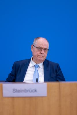 Vorstellung des Abschlussberichts der Initiative f?r einen handlungsf?higen Staat.-stock-photo