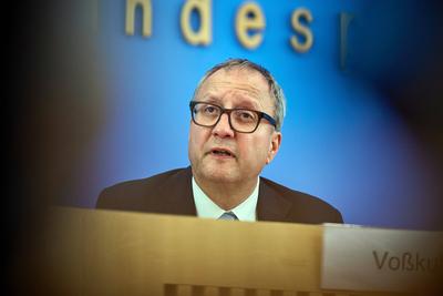 Vorstellung des Abschlussberichts der "Initiative fuer einen handlungsfaehigen Staat"-stock-photo