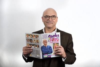 29 10 2016 London United Kingdom Gregg Wallace at the launch of Cooks&Kids 3 NFA s new cookbo-stock-foto