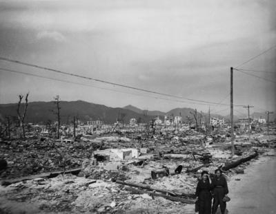 WW2: The atomic bomb damage to Hiroshima, Japan. Bomb dropped by the USA 5th August 1945. Mono Print !AUFNAHMEDATUM GES-stock-foto