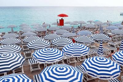 Bademeister-stock-photo