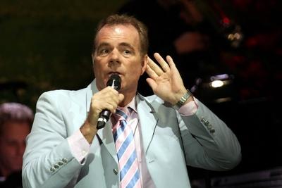8/ Show: Hein Simons (Heintje), Das Fr?hlingsfest der Volksmusik 2008, im ICC , S?nger, Schlager, Musik Berlin Deutschl-stock-foto