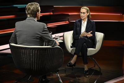 Markus Lanz mit Prof. Frauke Brosius-Gersdorf 07/25 her Markus Lanz und Prof. Frauke Brosius-Gersdorf am 15. Juli 2025 i-stock-foto