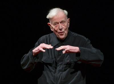 Lesung des Claus Peymann, aus Thomas Bernhards Erz?hlung Meine Preise , im Stadrttheater Gmunden, im Rahmen der Salzkamm-stock-foto