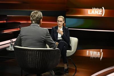 Markus Lanz mit Prof. Frauke Brosius-Gersdorf 07/25 her Markus Lanz und Prof. Frauke Brosius-Gersdorf am 15. Juli 2025 i-stock-foto