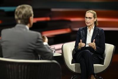 Markus Lanz mit Prof. Frauke Brosius-Gersdorf 07/25 her Markus Lanz und Prof. Frauke Brosius-Gersdorf am 15. Juli 2025 i-stock-foto