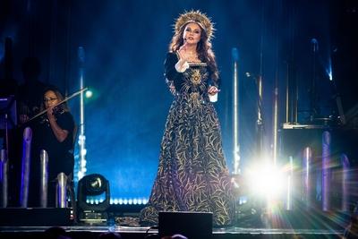 HOLLYWOOD FL - FEBRUARY 20: Sarah Brightman performs during her Hymn World Tour at the Hard Rock Events Center held at-stock-foto