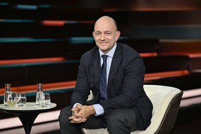 Marc Felix Serrao (Journalist) 07/25 her Marc Felix Serrao am 15. Juli 2025 in Markus Lanz TV Fernsehen Talkshow Talk Sh-stock-foto