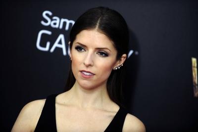 Anna Kendrick bei der Weltpremiere des Kinofilms Into the Woods im Ziegfeld Theater New York 08 12-stock-foto