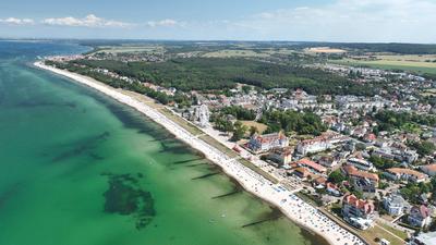 ++Gefahr vor Vibrionen und Blaualgen in Ostsee++ K?hlungsborn, Deutschland. Blick auf die Ostsee vor K?hlungsborn. Riesi-stock-photo