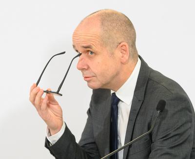 20250717 PK des IHS - Mittelfristige Konjunkturprognose 2025 bis 2029-stock-foto
