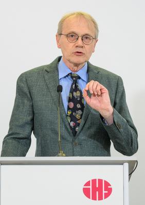 20250717 PK des IHS - Mittelfristige Konjunkturprognose 2025 bis 2029-stock-foto