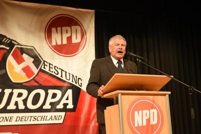 17 11 2018 xkhx B?dingen NPD in B?dingen Wetterau in der Willi Zinkmann Halle Europa Parteitag E-stock-foto