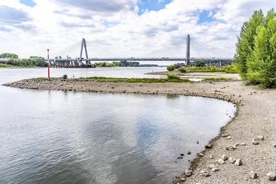 Niedrigwasser Rhein-stock-foto