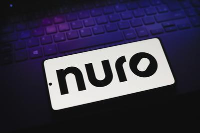 August 2, 2024, Paraguay. In this photo illustration, the Nuro, Inc. logo is displayed on a smartphone screen. August 2,-stock-foto