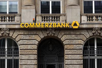 Die Commerzbank rechnet mit einem weiteren Anstieg der Inflation auf bis zu 5 Prozent im Euro-Raum. Im Bild ein Commerzb-stock-foto