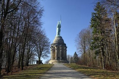 Bildnummer: 58958106  Datum: 31.12.2012  Copyright: imago/blickwinkelHermannsdenkmal, Deutschland, Nordrhein-Westfalen, Hiddesen Hermanns monument, Germany, North Rhine-Westphalia, Hiddesen BLWS322401 Reisen xns x0x 2012 quer Hermannsdenkmal Hermanns-Denkmal Querformat Europa europaeisch Mitteleuropa mitteleuropaeisch Deutschland deutsch deutsche deutscher deutsches Hochformat Westdeutschland westdeutsch Nordrhein-Westfalen nordrhein-westfaelisch NRW Denkmal Denkmaeler Standbild Standbilder Statue Statuen Koloss Kolosse Gigant Giganten Kolossalstatue Kolossalstatuen aussen draussen Aussenaufnahme Aussenaufnahmen im Freien blauer Himmel blau wolkenlos wolkenloser Himmel sonnig sonnige sonniges sonniger in der Sonne im Sonnenschein Sonnenschein Jahreszeit Jahreszeiten Winter winterlich winterliche winterliches winterlicher im Winter Rueckansicht von hinten Rueckseite Rueckseiten Kunst Figur Kupferfigur Kupferfiguren Skulptur Skulpturen Kupferskulptur Kupferskulpturen Sehenswuerdigkeit Sehenswuerdigkeiten touristische Attraktion touristische Attraktionen Touristenattraktion Touristenattraktionen Wahrzeichen Landmarke Landmarken Beruehmtheit beruehmt bekannt monumental kolossal gewaltig gigantisch imposant riesig horizontal format Europe European Central Europe Central European Germany German vertical format West of Germany Western German North Rhine-Westphalia North Rhine-Westphalian memorial memorials statues colossus colossi leviathan leviathans outdoor photography outdoors outside blue sky cloudless sky blue sunny sunshiny sunnily sunshine season seasons wintertime wintry in winter rear view back view view from behind back back side back sides rear side rear sides art figure figures copper sculpture copper sculptures copper figure copper figures sight sights place of interest places of interest tourist attraction tourist attractions landmark landmarks emblem emblems famousness famous renowned undefined monolithic  58958106 Date 31 12 2012 Copyright Imago Angle Hermann Monument Germany North Rhine Westphalia Hiddesen Hermanns Monument Germany North Rhine Westphalia Hiddesen  Travel xns x0x 2012 horizontal Hermann Monument Hermanns Monument Landscape Europe Eisch Europe Central Europe Central European Germany German German German German Portrait West German country West North Rhine Westphalia North Rhine Westphalian NRW Monument Monuments Freeze Frame Still images Statue Statues Colossus Giants Giant Giants Kolossalstatue Kolossalstatuen exterior outside Outside view Outside in Free Blue Heaven Blue fair weather cloudless Heaven Sunny sunny sunny Sunny in the Sun in Sunshine Sunshine Season Seasons Winter wintry Winter Winter Winterlicher in Winter Rueckansicht from rear Back Back Art Figure Copper figure Copper figures Sculpture Sculptures Copper sculpture Copper sculptures Tourist spot Sights tourism Attraction tourism Attractions Tourist attraction Tourist attractions Landmark Country brand Country brands Fame famous known Monumental Kolossal enormous gigantic impressive huge horizontally Format Europe European Central Europe Central European Germany German Vertical Format WEST of Germany Western German North Rhine Westphalia North Rhine  Memorial Memorials statues Colossus Colossi Leviathan leviathans Outdoor Photography outdoors outside Blue Sky cloudless Sky Blue Sunny sunshiny  Sunshine Season Seasons winter time wintry in Winter Rear View Back View View from behind Back Back Side Back Sides Rear Side Rear Sides Art Figure Figures Copper Sculpture Copper Sculptures Copper Figure Copper Figures Sight Sights Place of Interest Places of Interest Tourist Attraction Tourist attractions Landmark Landmarks Emblem Emblem famousness Famous renowned undefined monolithic-stock-photo