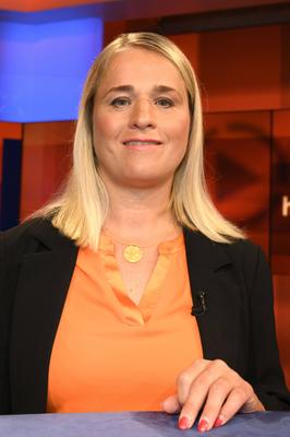 Verena Bentele in der ARD-Talkshow hart aber fair im WDR Fernsehstudio A. K?ln, 15.08.2022 *** Verena Bentele in the ARD-stock-foto