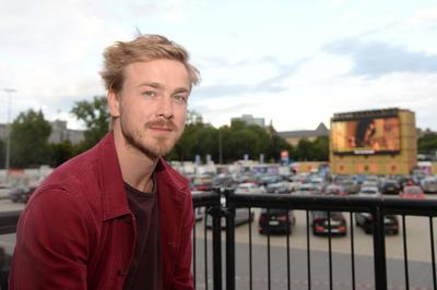 Hamburg der 15.07.2020 Albrecht Schuch zu Gast bei der Hamburg Premiere des Films Berlin Alexanderplatz im Autokino Bew-stock-foto
