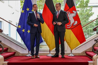 Antrittsbesuch von Bundeskanzler Friedrich Merz in Niedersachsen-stock-foto