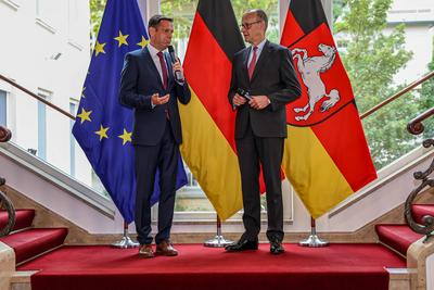 Antrittsbesuch von Bundeskanzler Friedrich Merz in Niedersachsen-stock-foto