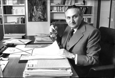 Egon Bahr Egon Bahr, Bundesminister f?r wirtschaftliche Zusammenarbeit., Copyright: UnitedxArchivesxSvenxSimon Nur redak-stock-foto