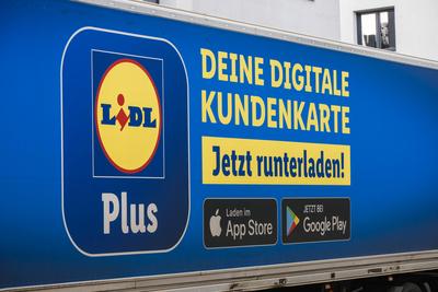 D?sseldorf 28.01.2022 Lidl Plus Lebensmittel Discounter Supermarkt Digitale Kundenkarte App D?sseldorf Nordrhein-Westfa-stock-foto