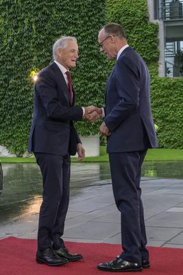 GER, Berlin, Bildtermin bei der Begrue?ung des Ministerpraesidenten des Koenigreichs Norwegen, Jonas Gahr St?re, durch Bundeskanzler Merz ohne militaerischen Ehren, 21.07.2025-stock-foto