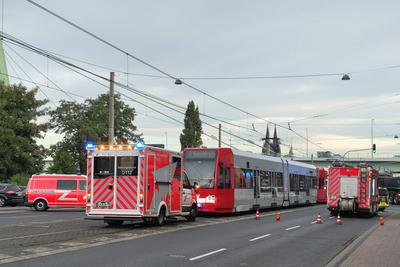 Aktuell: Verkehrsunfall, Koeln, Strasenbahn, LKW, 2.07.2025-stock-foto
