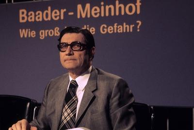 Innenminister Werner Maihofer Deutschland FDP w?hrend der Veranstaltung Baader Meinhof wie gro-stock-photo