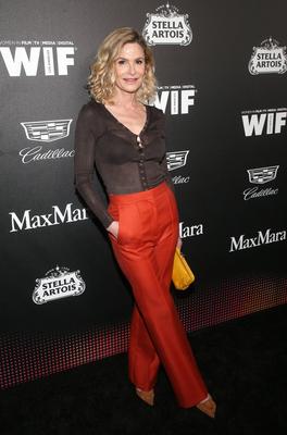 Entertainment Bilder des Tages LOS ANGELES, CA - FEBRUARY 7: Kyra Sedgwick at the 13th Annual Women In Film Female Oscar-stock-foto