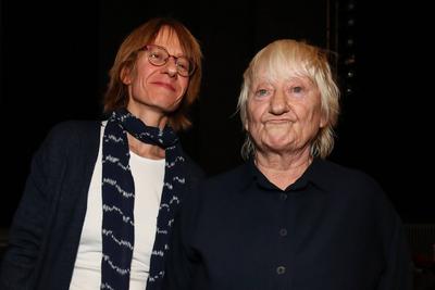 Schauspielerin Carmen Maja Antoni (77) mit ihrer Tochter Schauspielerin Jennipher Jenny Antoni (46) nach der Premiere --stock-photo