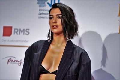 Entertainment Bilder des Tages Dua Lipa Portrait Portr?t Verleihung Deutscher Radiopreis 2018 in Ha-stock-foto