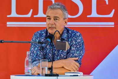 Ilija Trojanow: Doppelte Spur Moderation: Margarete von Schwarzkopf In Kooperation mit dem Katholischen Forum im Land Th-stock-foto