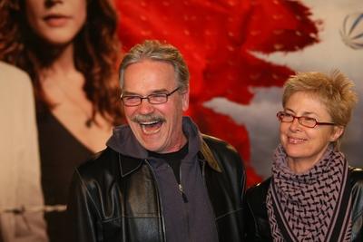 Bildnummer: 53833798  Datum: 02.03.2010  Copyright: imago/Raimund M?llerJ?rgen Heinrich mit Ehefrau Gabriele auf der SAT1 Filmpremiere DIE GRENZE im Cinestar, Sony-Center, Potsdamer Platz, Berlin-Mitte,02.03.2010. Berlin People Film Premiere Filmpremiere kbdig xub 2010 quer o0 Familie Frau Mann Ehemann EhefrauBildnummer 53833798 Date 02 03 2010 Copyright Imago Raimund Mueller J?rgen Heinrich with Wife Gabriele on the Sat1 Film premiere the Border in Cine Star Sony Center Potsdam square Berlin centre 02 03 2010 Berlin Celebrities Film Premiere Film premiere Kbdig  2010 horizontal o0 Family Woman Man Husband Wife-stock-foto