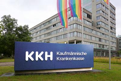 KKH Kaufm?nnische Krankenkasse in Hannover Karl-Wiechert Allee 61 - gesehen am 04.07.2024 *** KKH Kaufm?nnische Krankenk-stock-foto