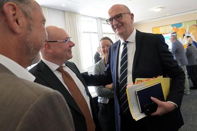 Task Force PCK Schwedt kommt zu Sitzung mit neuem Staatssekret?r des Bundes zusammen-stock-foto