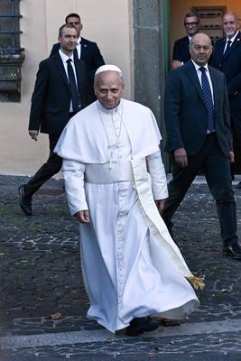 ITALY - POPE LEO XIV  LEO XVI  LEAVES HIS SUMMER RESIDENCE OF CASTEL GANDOLFO TO RETURN TO THE VATICAN AFTER A PERIO OF VACANTIONS AND COMMITMENTS - 2025/7/22-stock-foto