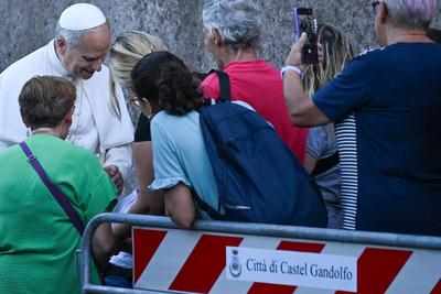 ITALY - POPE LEO XIV  LEO XVI  LEAVES HIS SUMMER RESIDENCE OF CASTEL GANDOLFO TO RETURN TO THE VATICAN AFTER A PERIO OF VACANTIONS AND COMMITMENTS - 2025/7/22-stock-foto
