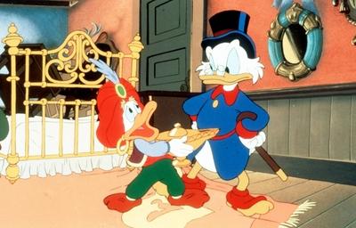 DUCKTALES DER FILM J?GER DER VERLORENEN Lampe Dagobert Duck und seine Gro?neffen suchen in der-stock-foto