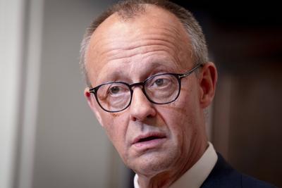 Villa Borsig, Pr?sident, Emmanuel Macron, Bundeskanzler, Friedrich Merz-stock-foto