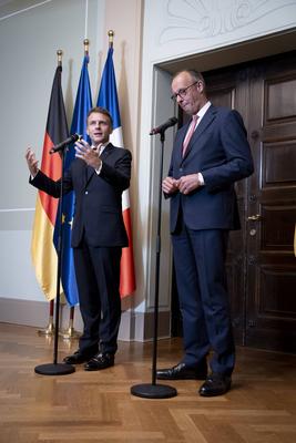 Villa Borsig, Pr?sident, Emmanuel Macron, Bundeskanzler, Friedrich Merz-stock-foto
