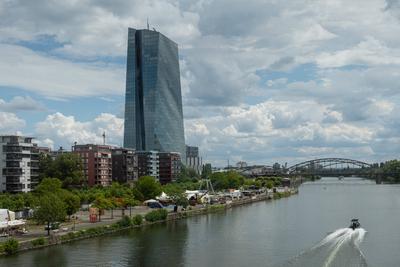Die Europ?ische Zentralbank (EZB) in Frankfurt am Main-stock-foto