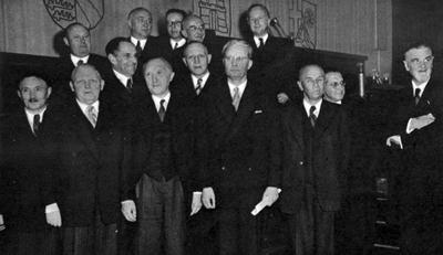 The Allied High Commission was established by the United States, the United Kingdom, and France after the 1948 breakdown-stock-foto