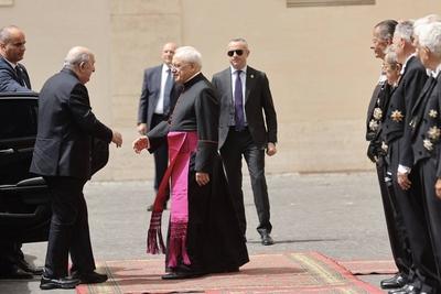 Algerian President Abdelmadjid Tebboune visits the Vatican and meets with Pope Leo XIV in Rome-stock-foto