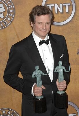 Bildnummer: 54865507  Datum: 30.01.2011  Copyright: imago/PicturePerfectColin Firth  - 17TH ANNUAL SCREEN ACTORS GUILD AWARDS -  PRESSROOM Los Angeles PUBLICATIONxNOTxINxUSAxUK Entertainment People Film SAG Awards Preistr?ger Troph?e kbdig xkg 2011 hoch Aufmacher premiumd o0 ObjekteBildnummer 54865507 Date 30 01 2011 Copyright Imago Picture Perfect Colin Firth 17th Annual Screen Actors Guild Awards Pressroom Los Angeles PUBLICATIONxNOTxINxUSAxUK Entertainment Celebrities Film sag Awards Prize winners Trophy Kbdig xkg 2011 vertical Highlight premiumd o0 Objects-stock-foto