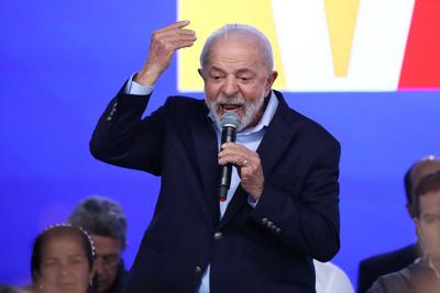 President Lula participates in the announcement of the New PAC Sele??es 2025 Periferia Viva, in Osasco-stock-foto