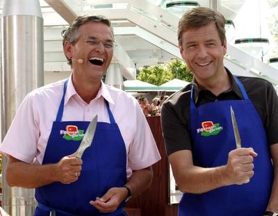Dr. Peter Frey (li., GER/Leiter ZDF-Hauptstadtstudio) und Dr. Claus Kleber (GER/Redaktionsleiter heute-journal) haben S-stock-foto
